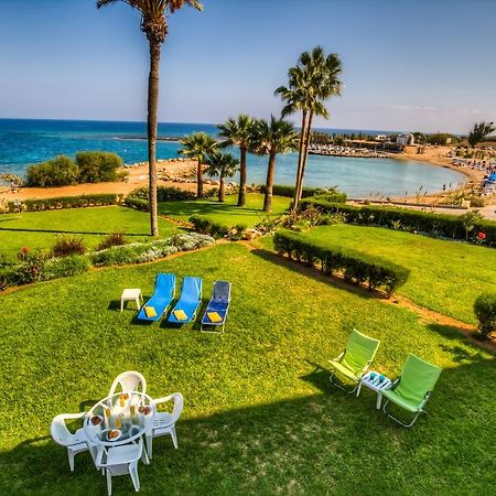 Beachfront Trident Protaras Eksteriør billede